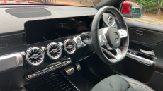 Mercedes-Benz GLB 200 AMG Line Premium 5dr 7G-Tronic Petrol Estate